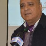 العالم .. يأكلُ نفْسَه…