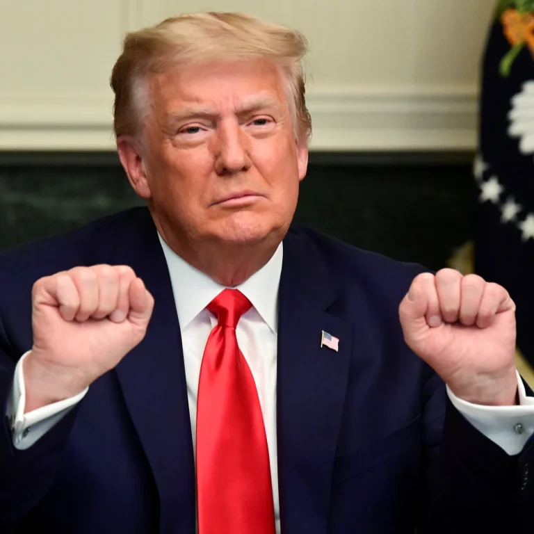 الرئيس الاميركي ترامب يعلن قرب نهاية الحرب ويؤكد ان بلاده غير معنية بفتح مضيق هرمز