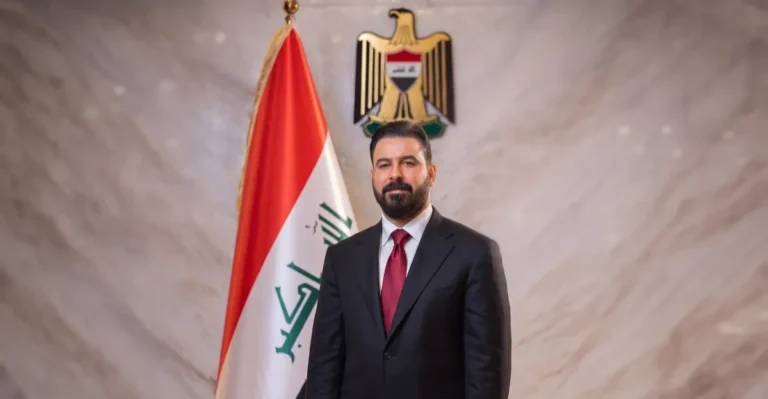 الزيدي يشكّل فريقين لكتابة البرنامج الحكومي واختيار الكابينة الوزارية