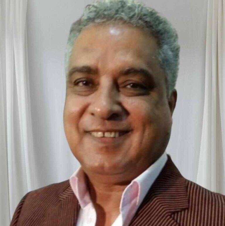 آسى الحرير .. فوق شجرة الأحزان في تجليات تجربة سميرة عبد الوهاب