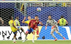 تعادل سلبي يمنح كولومبيا الصدارة ويضع البرتغال في طريق كرواتيا