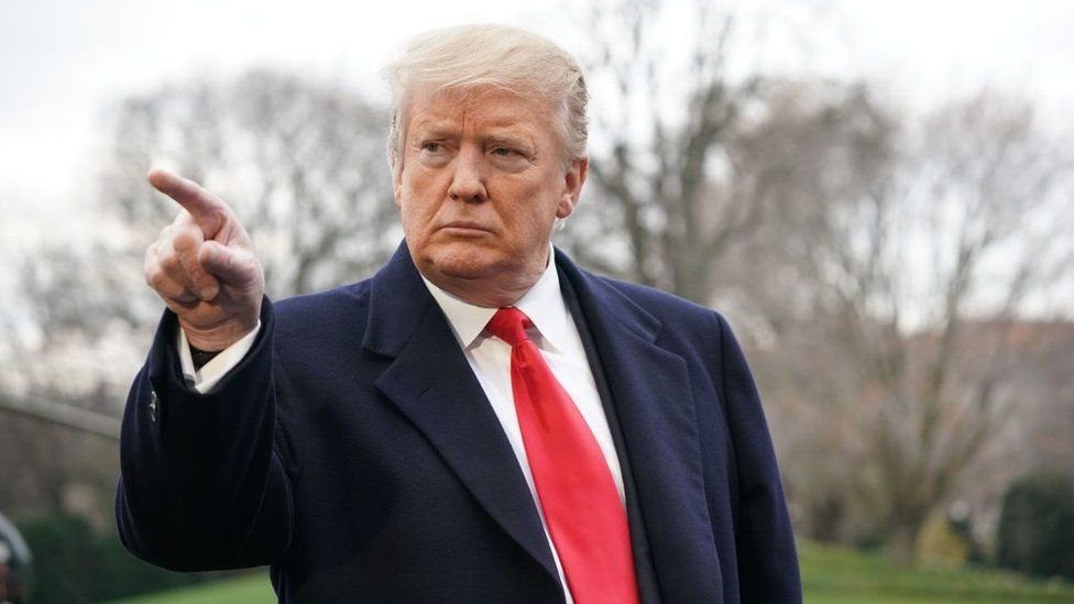 ترامب يوقف القصف على ايران مع وصول وفد عماني إلى طهران لإجراء محادثات بشأن مضيق هرمز