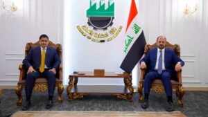 الكبيسي يلتقي الكربولي ويبحثان سبل تعزيز واقع القطاع الصناعي