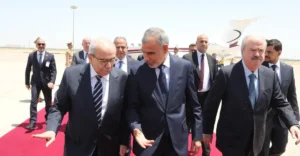 وصول رئيس الحكومة اللبنانية نواف سلام إلى بغداد