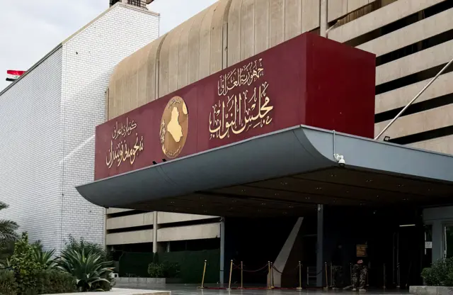 مجلس النواب يوجه بالإسراع في تقديم الجناة إلى العدالة بحادثة منطقة الدورة ويوجه الحكومة بإيجاد حلول سريعة للساكنين في العشوائيات